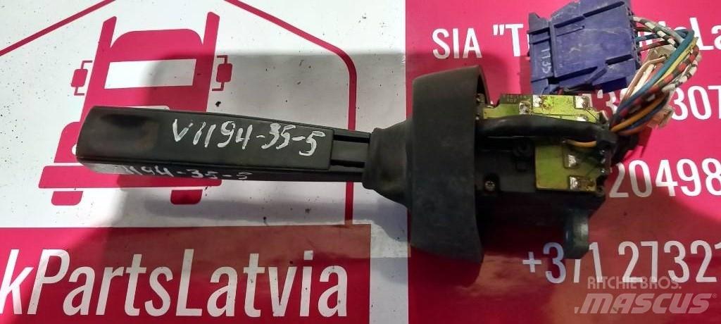 Volvo FH 12.   3172171 Vezetőfülke és belső tartozékok