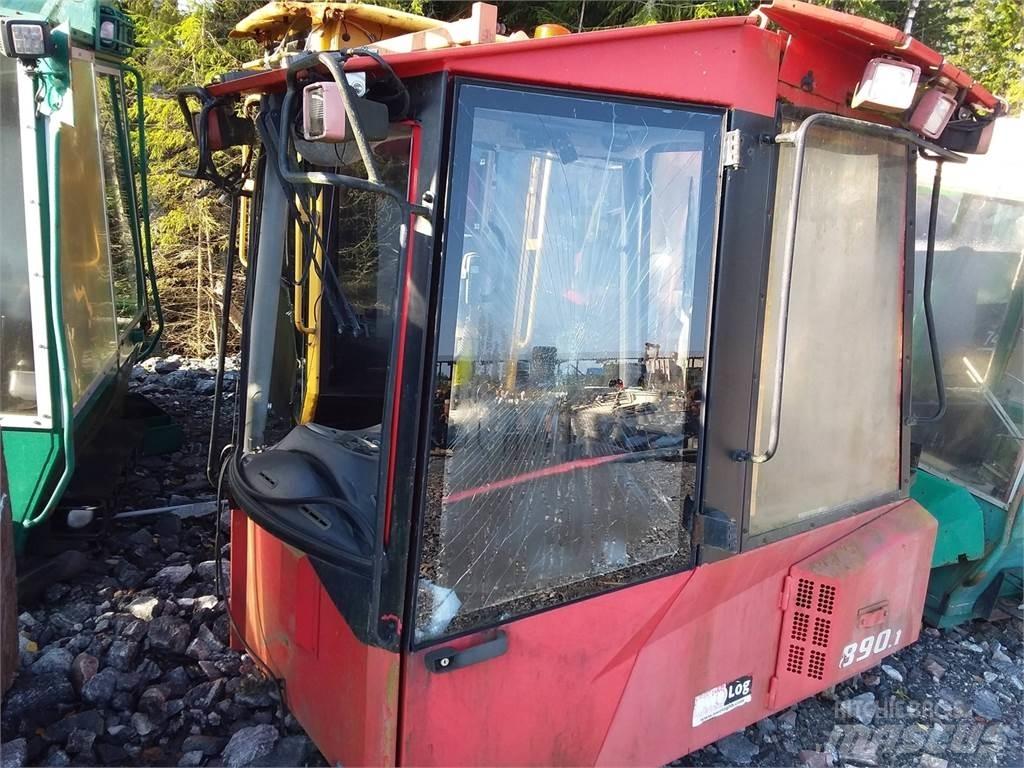 Valmet 890.1 Vezetőfülke és belső tartozékok