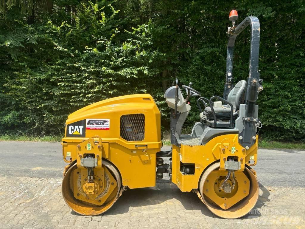 CAT CB 24 B Ikerdobos hengerek