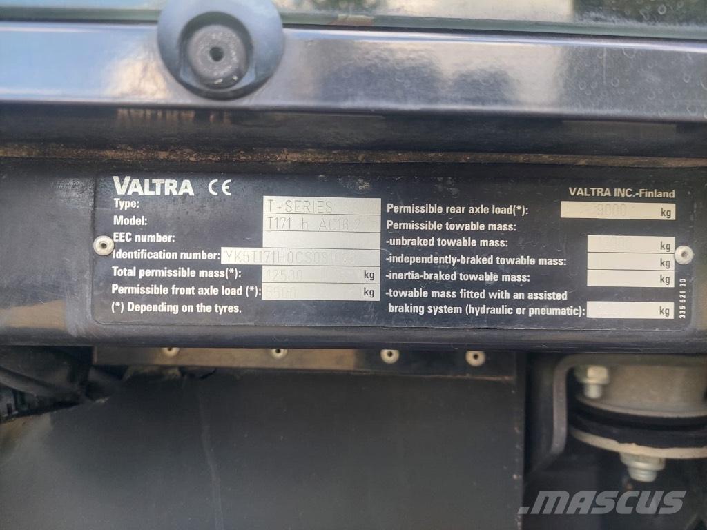 Valtra T 171 H Traktorok