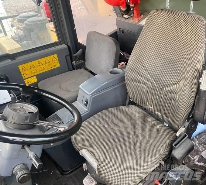 Komatsu HD405-7 Nehézdömper