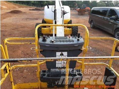 JLG 600 AJ Karos emelők