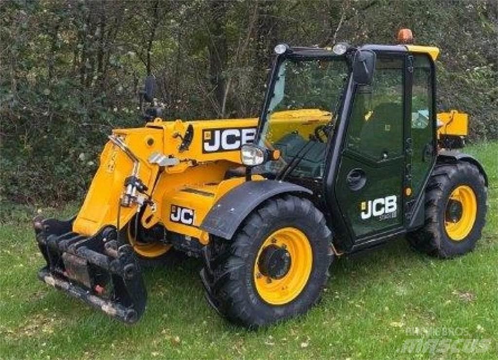 JCB 525-60 Hi Viz Teleszkópos mezőgazdasági rakodók