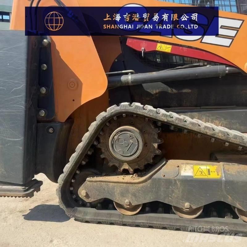 CASE TR 270 Kompaktrakodók