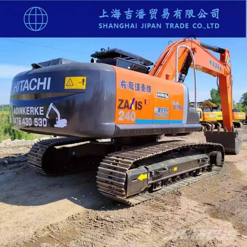 Hitachi ZX 240 Lánctalpas kotrók