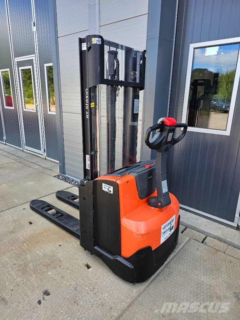 BT SWE 120 L Gyalogkíséretű targonca