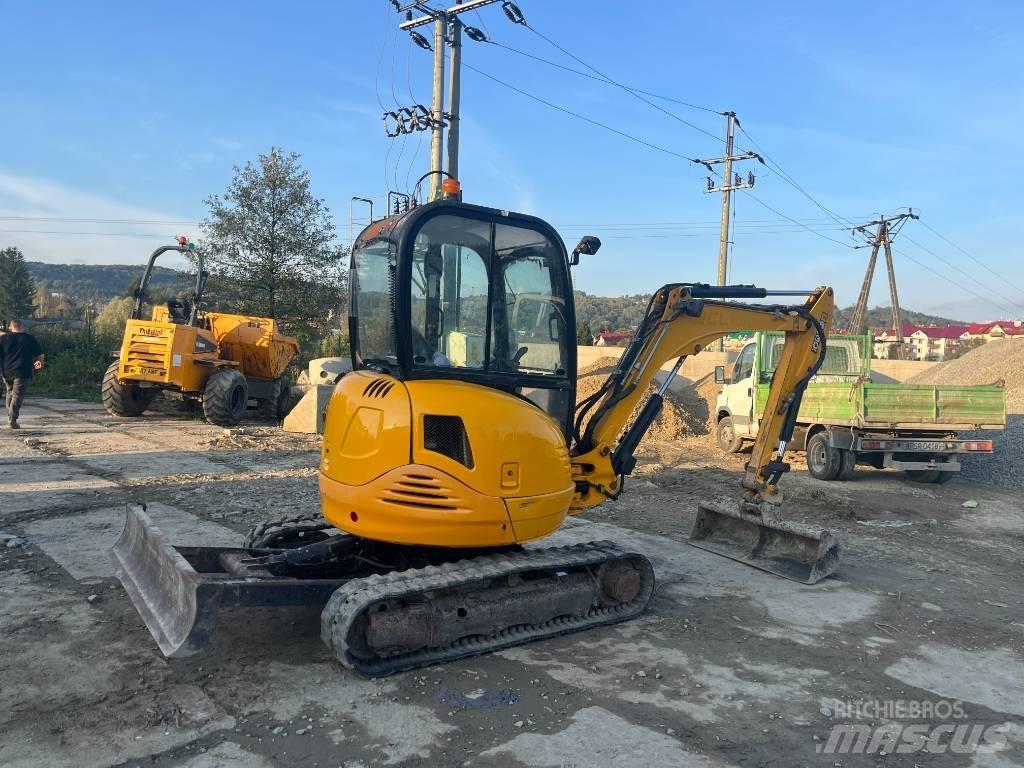 JCB 8030 ZTS Mini kotrók < 7t