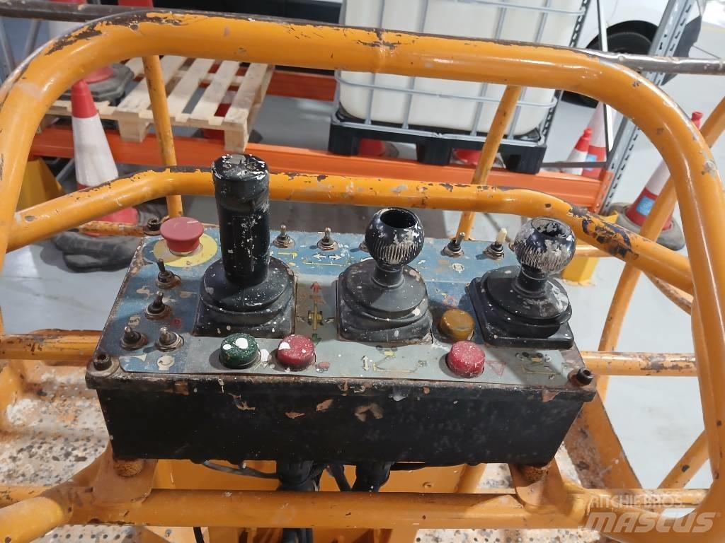 Haulotte HA 260 PX Karos emelők