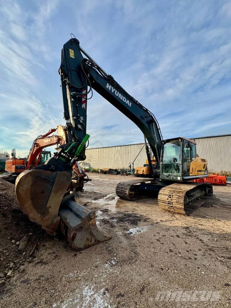 Hyundai HX 220 AL Lánctalpas kotrók