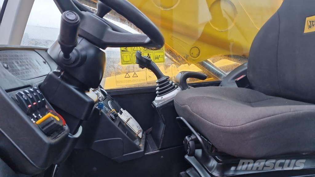 JCB 541-70 Teleszkópos rakodók