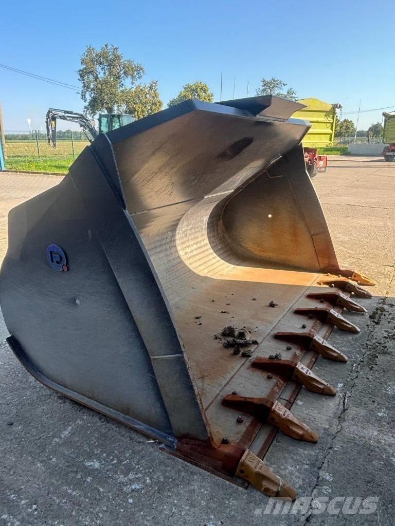 Hyundai HL 970 A Gumikerekes homlokrakodók