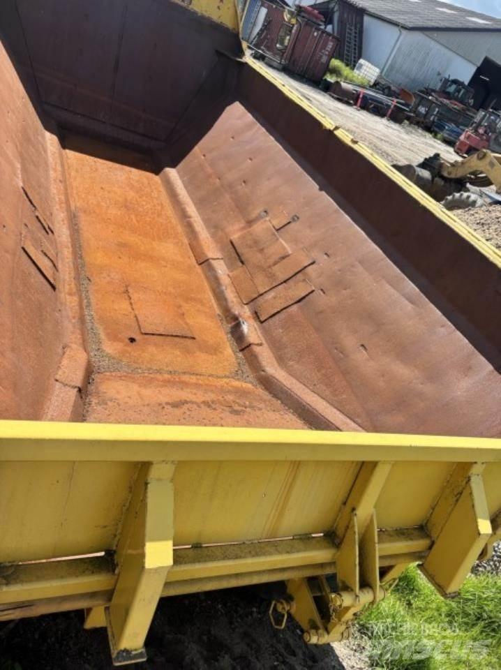 Volvo A20 Mezei dömperek