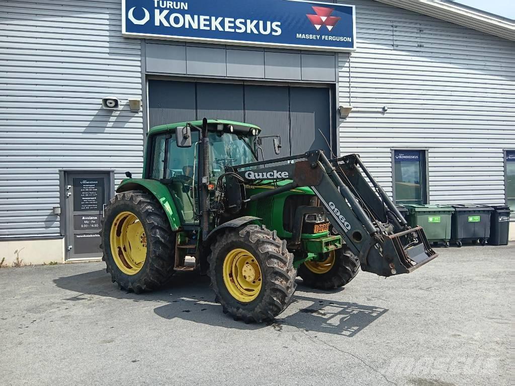 John Deere 6220 Traktorok