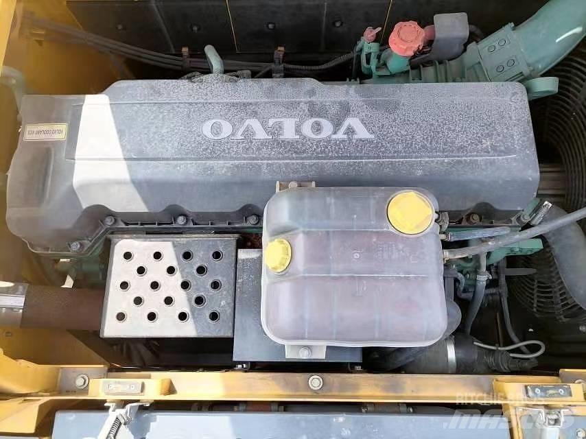 Volvo EC 380 D Lánctalpas kotrók
