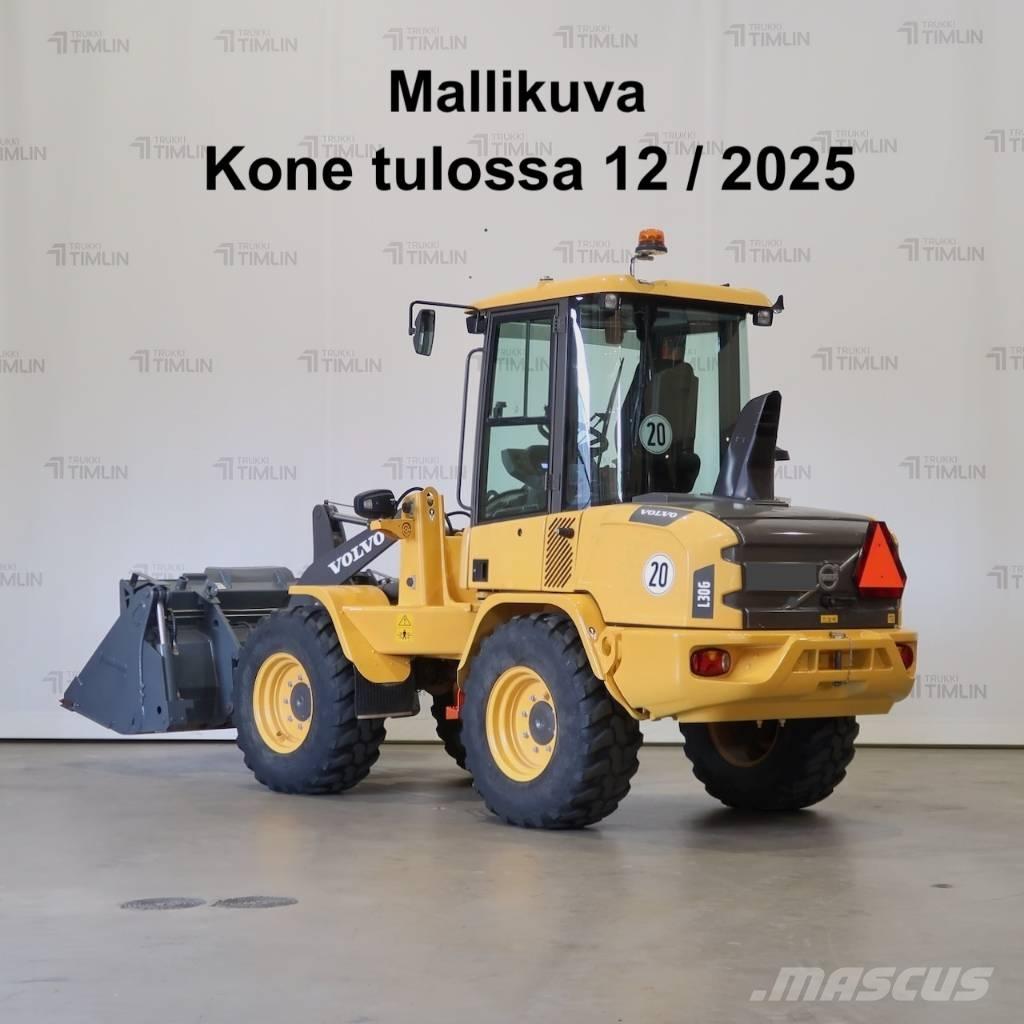 Volvo L30G Gumikerekes homlokrakodók