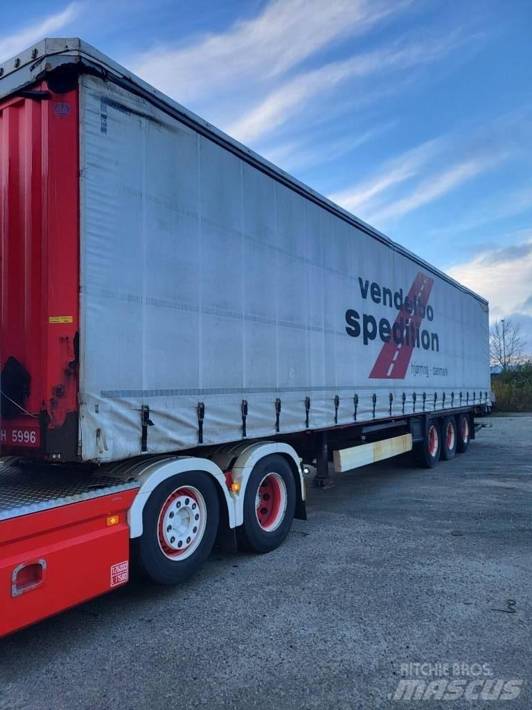 Krone SDP 27 Elhúzható ponyvás félpótkocsik