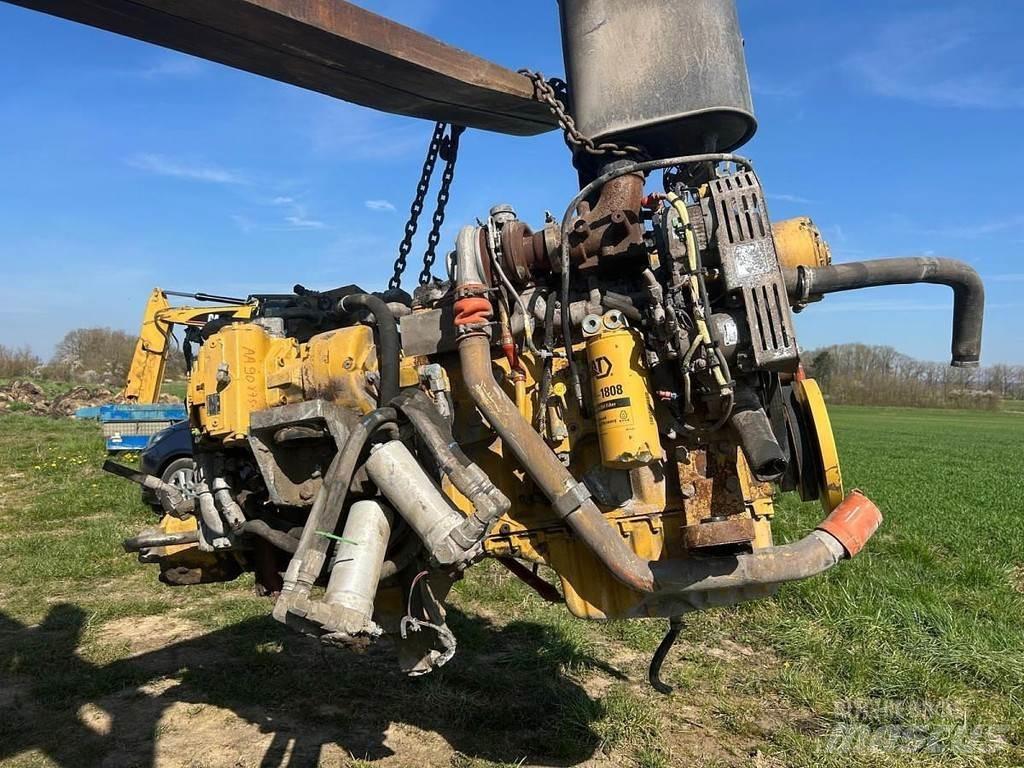 CAT C9 Motorok
