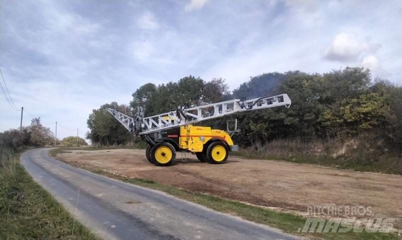 Artec F 40 Önjáró trágyaszórók