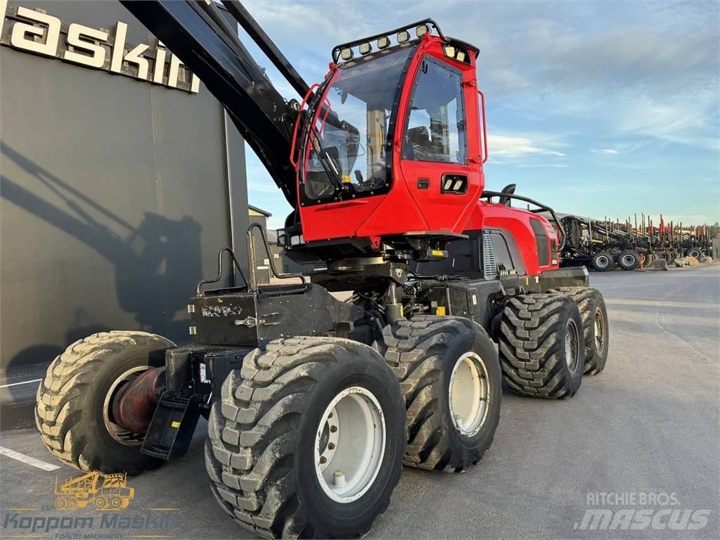 Komatsu 901XC Betakarítók
