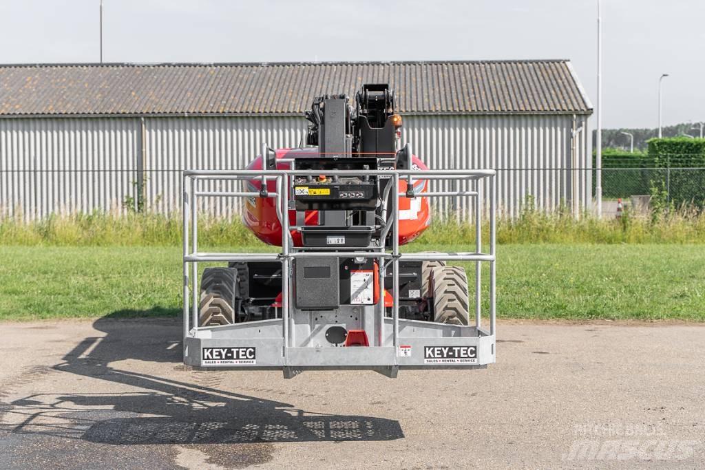 Manitou 160 ATJ e Karos emelők