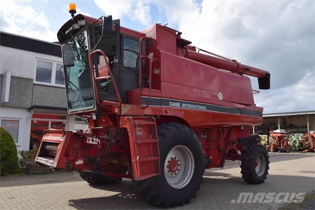 Case IH 1680 Axial Kombájnok