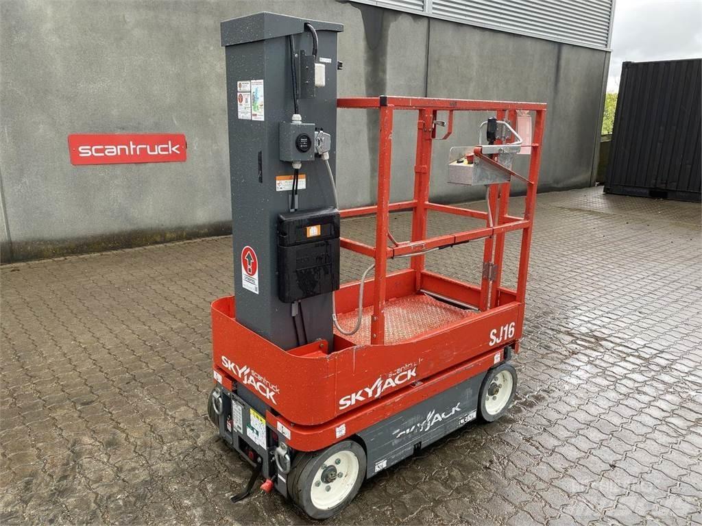 SkyJack SJ16 Személyemelők
