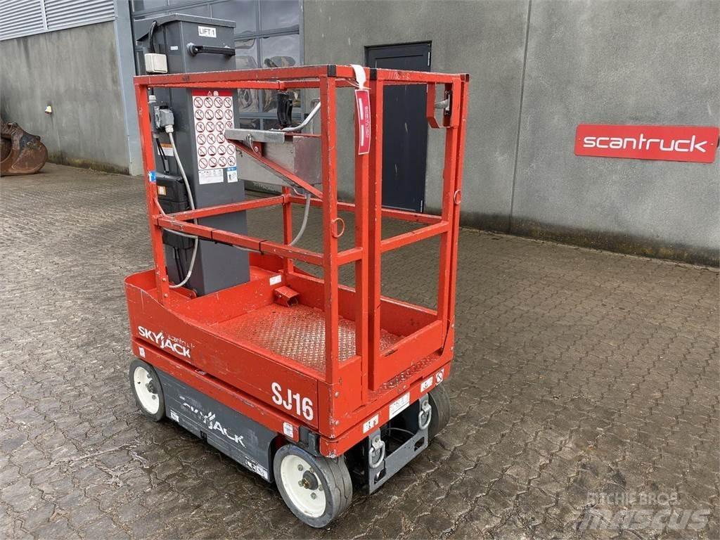 SkyJack SJ16 Személyemelők