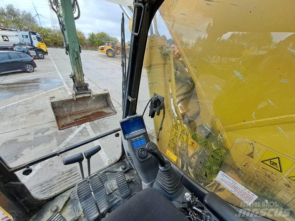 Komatsu PC228USLC-8 Lánctalpas kotrók