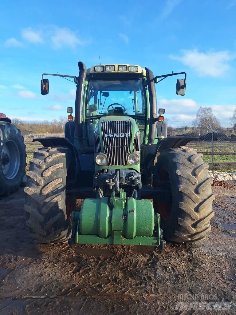 Fendt 716 Vario Traktorok