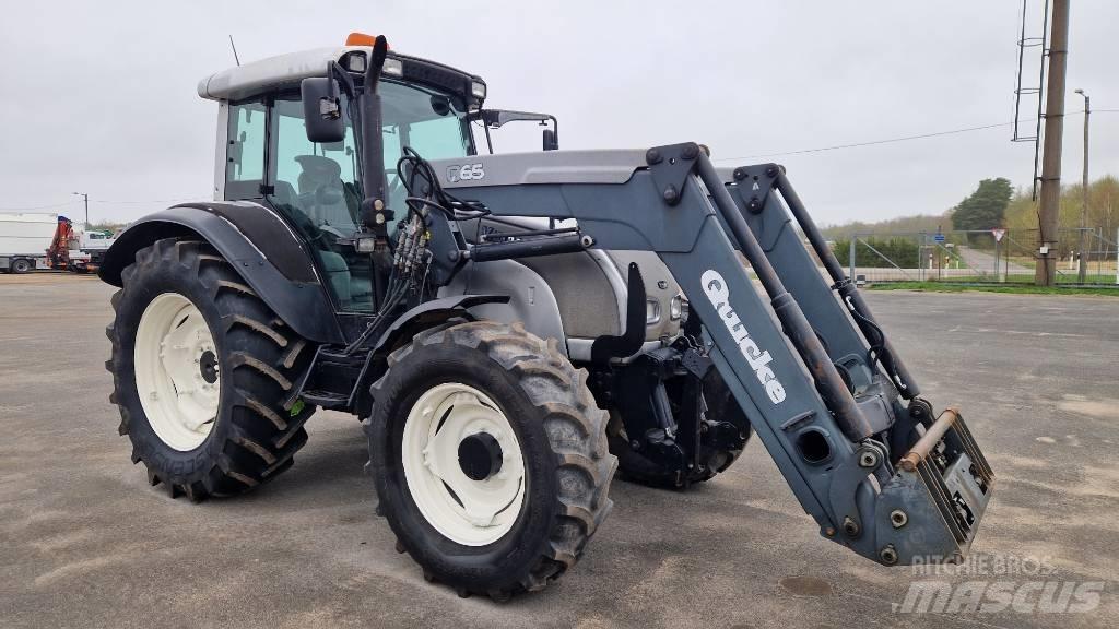 Valtra C 120 Traktorok