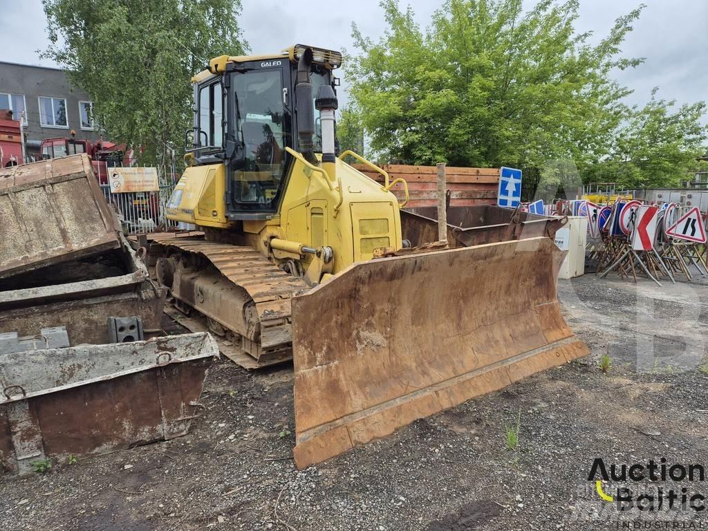Komatsu D51EX-22 lánctalpas dózerek