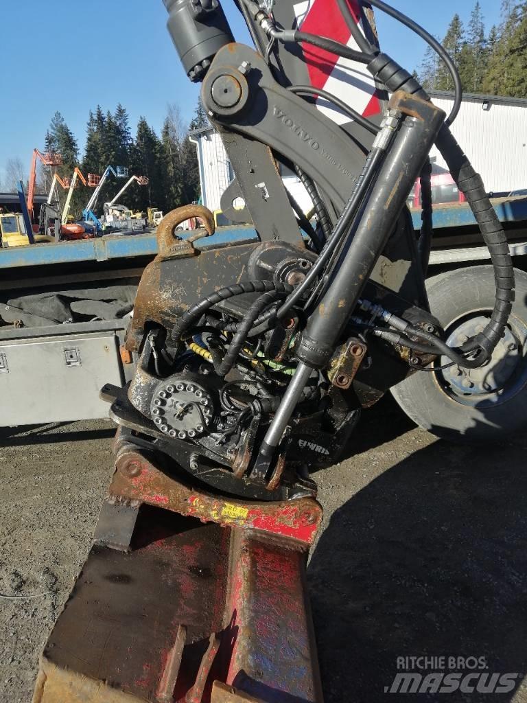 Volvo ECR 88 PLUS Közepes (midi) kotrók 7 t - 12 t