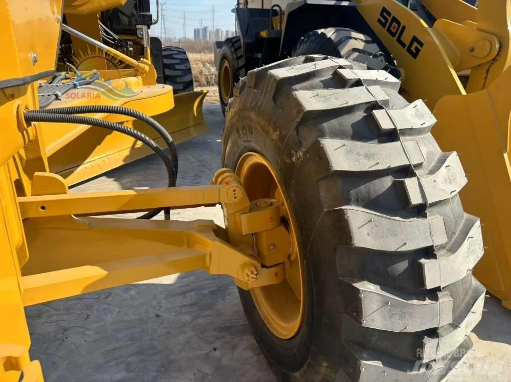 CAT 12G Gréderek