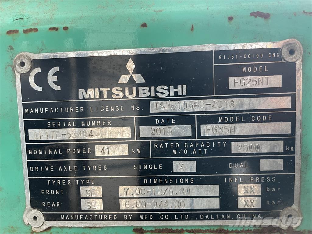 Mitsubishi FG25T Gázüzemű targoncák