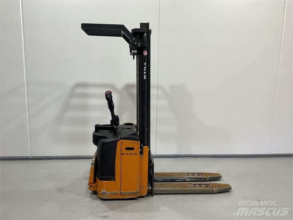 Still EFGV S14 Elektromos gyalogkíséretű targoncák