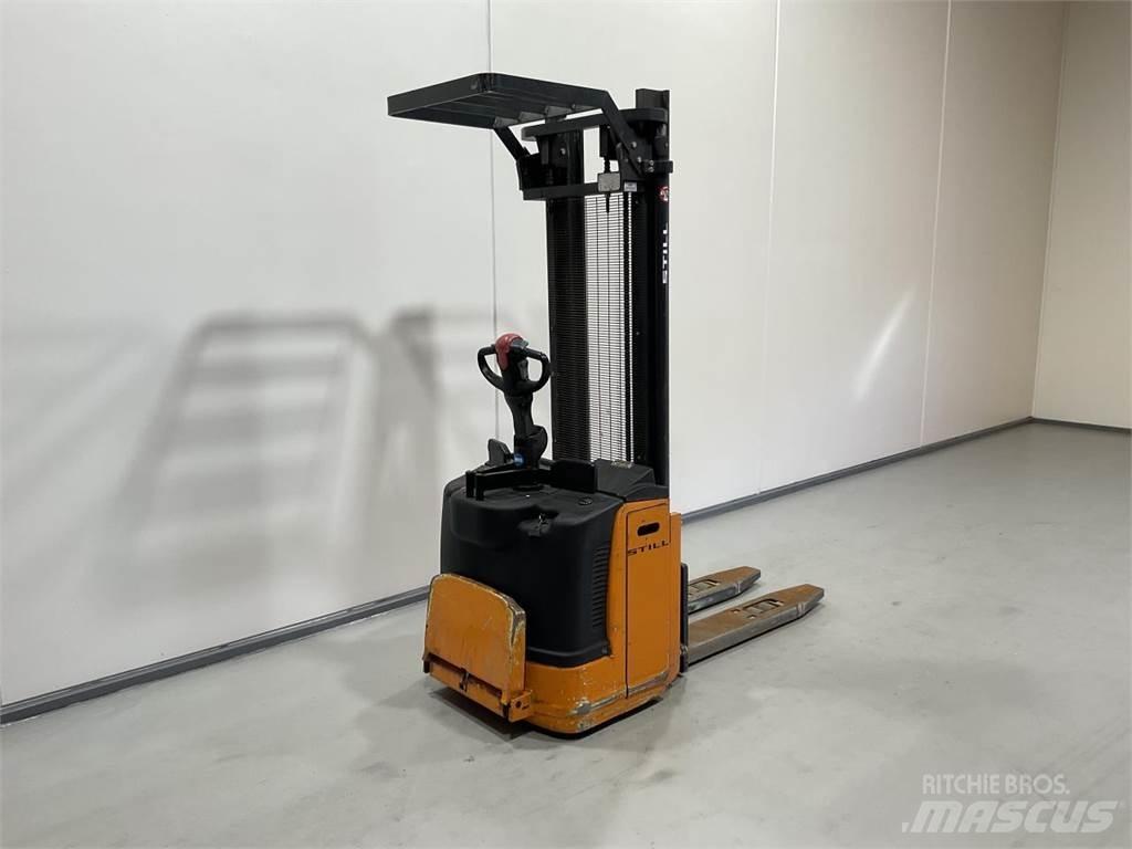 Still EFGV S14 Elektromos gyalogkíséretű targoncák