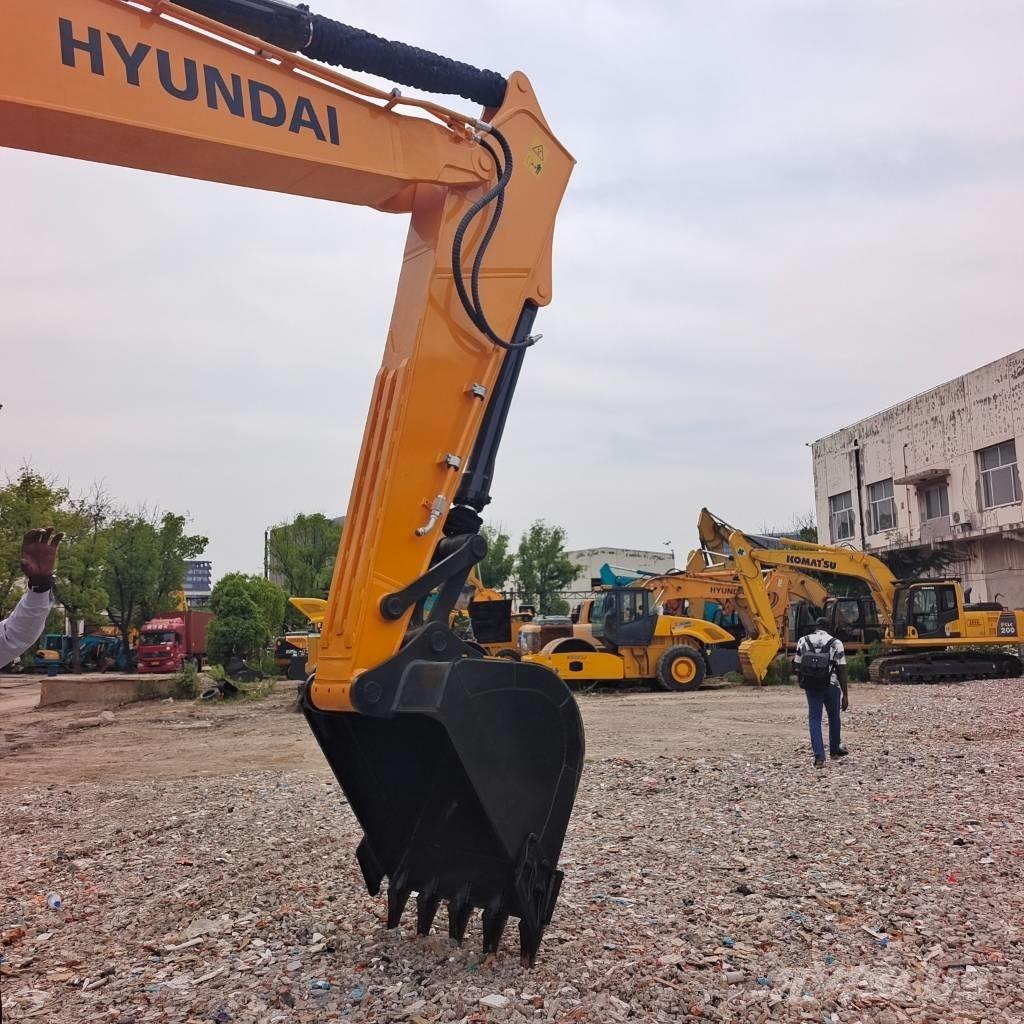 Hyundai 220LC-9S Lánctalpas kotrók