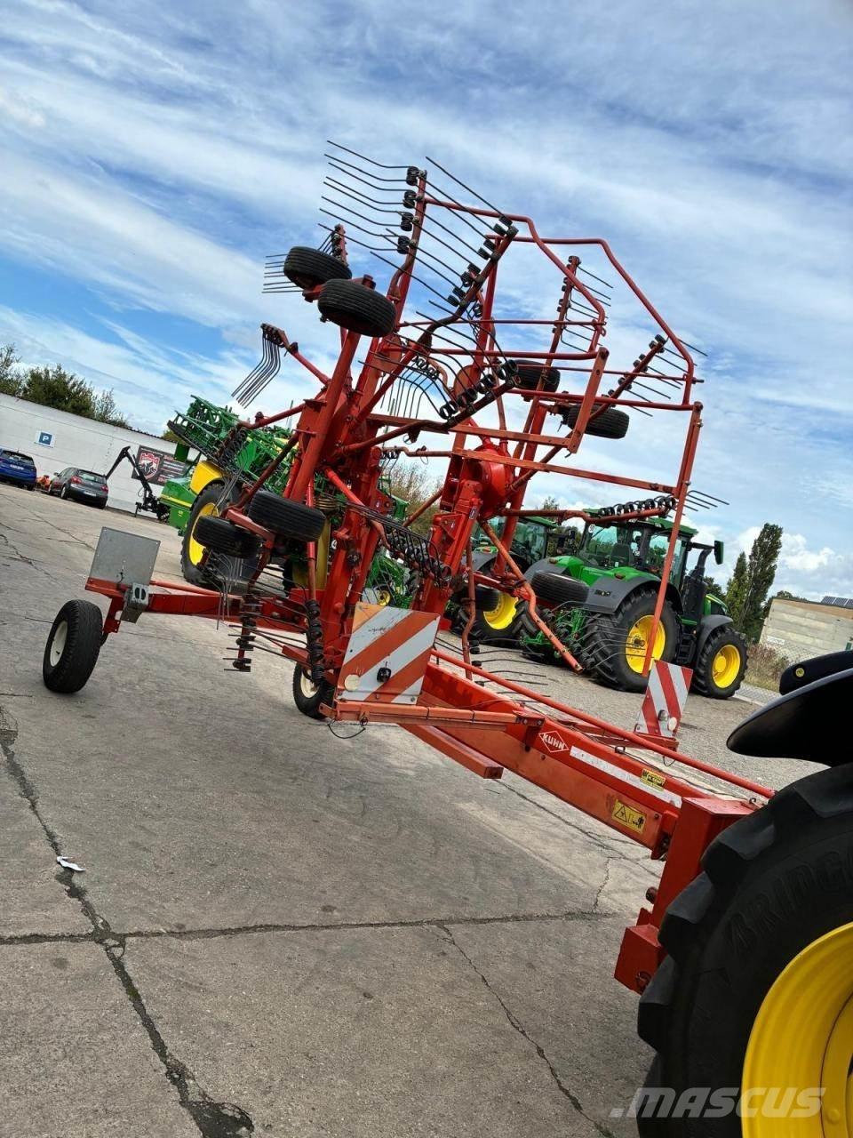 Kuhn GA 7301 Rendforgatók