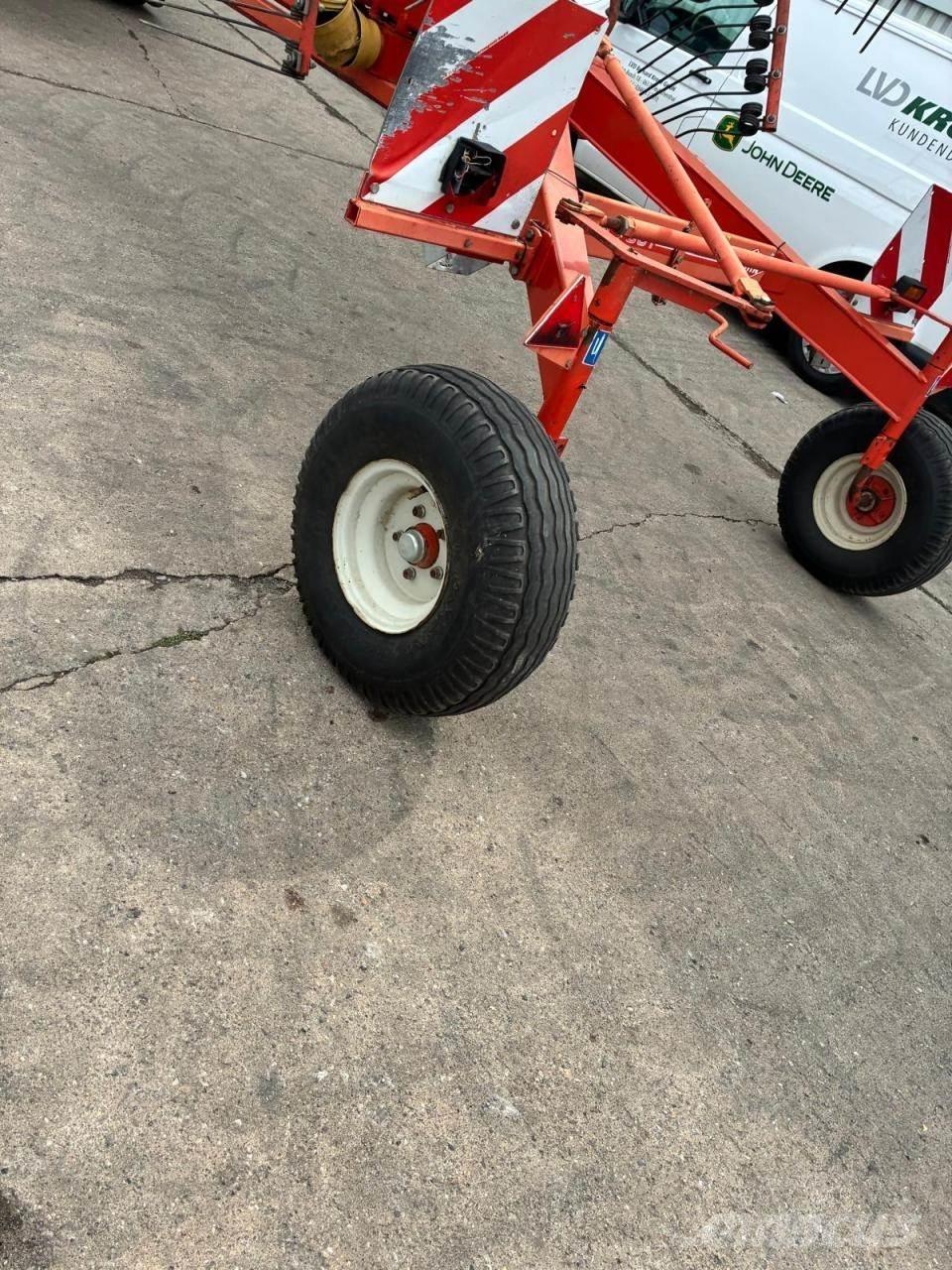 Kuhn GA 7301 Rendforgatók