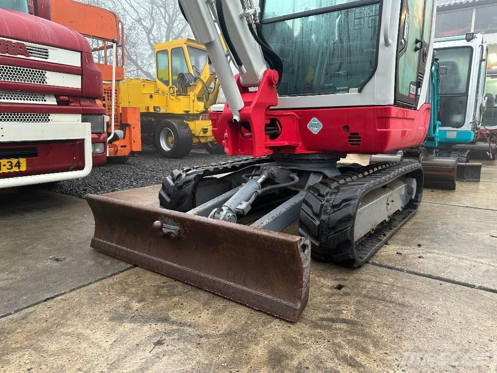 Takeuchi TB228 Mini kotrók < 7t