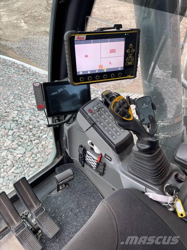 Liebherr R926 Hosszú gém kotrók