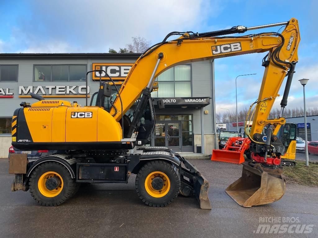 JCB JS 175 W T4i Gumikerekes kotrók
