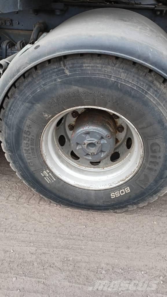 Scania R 730 Rönkszállító teherautók