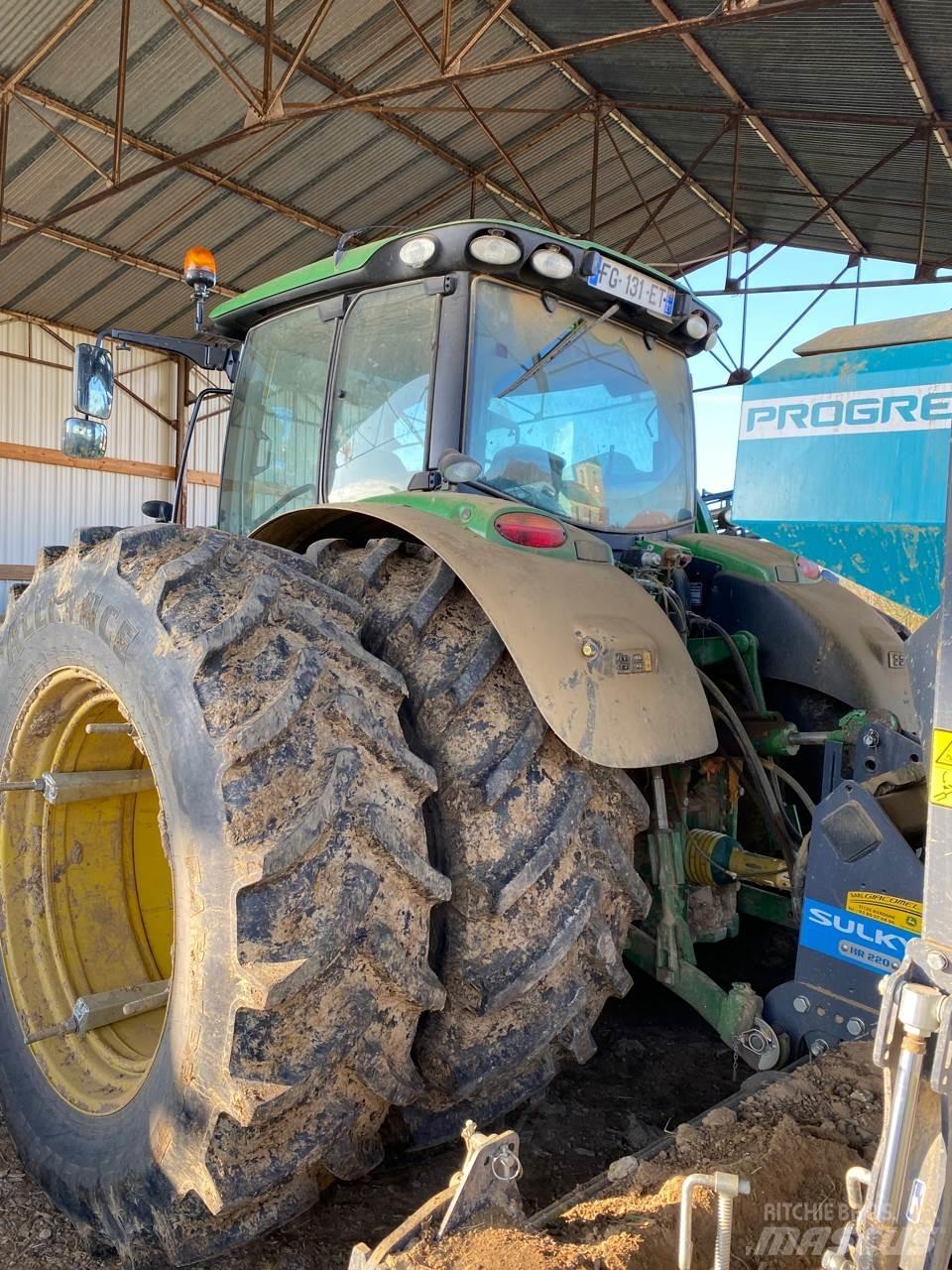 John Deere 6155R Traktorok