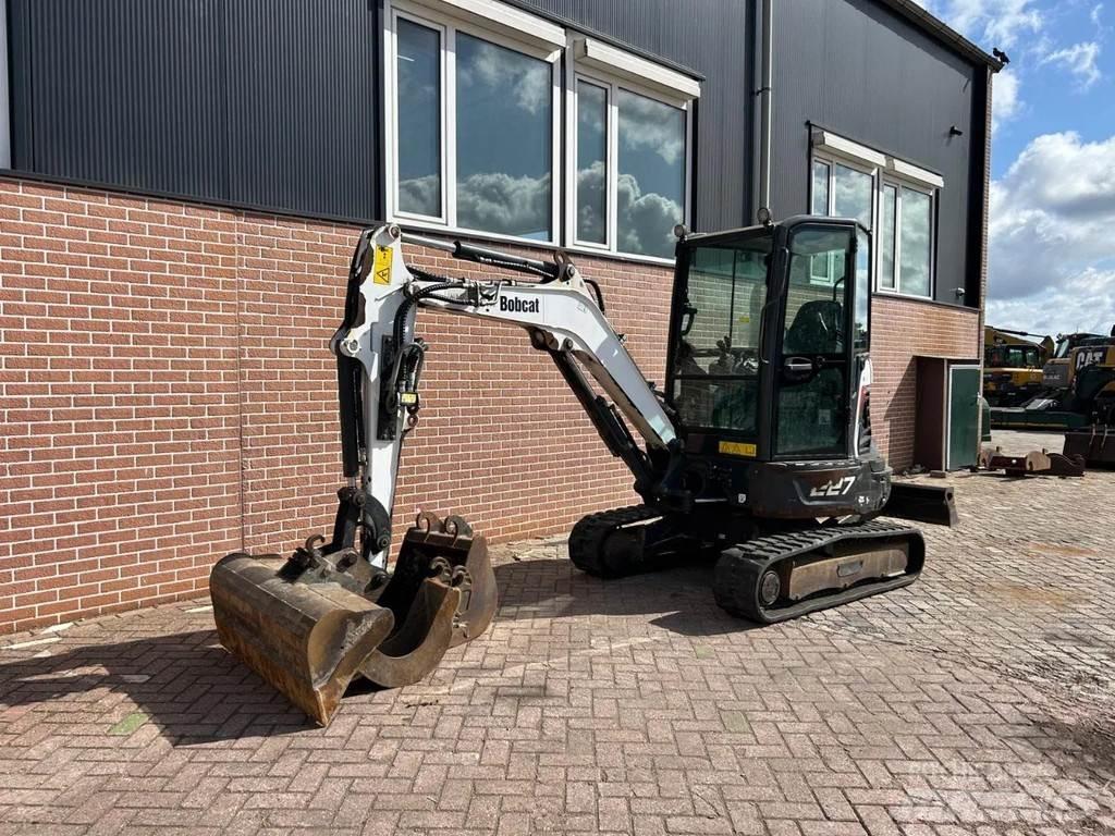 Bobcat E27 Mini kotrók < 7t