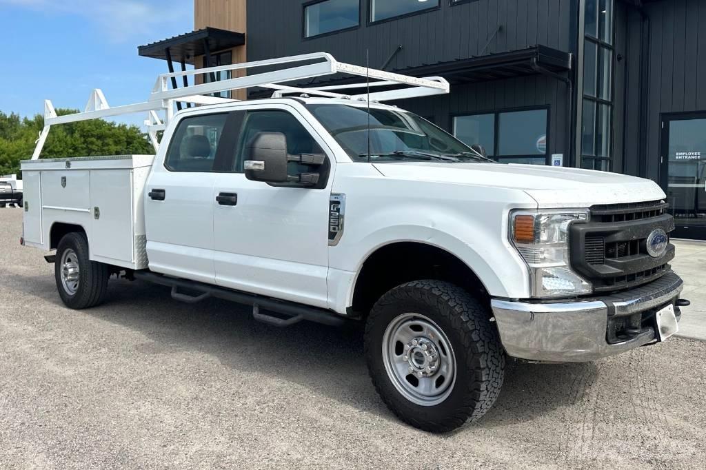 Ford F 350 XL SD Kis teherszállító/Platós kocsi