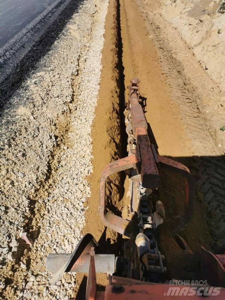 Ditch Witch 3500 Árokásók