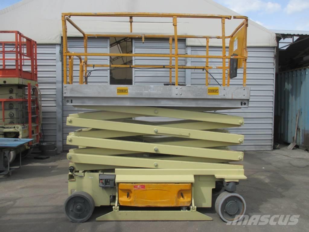 JLG 3246 ES Ollós emelők