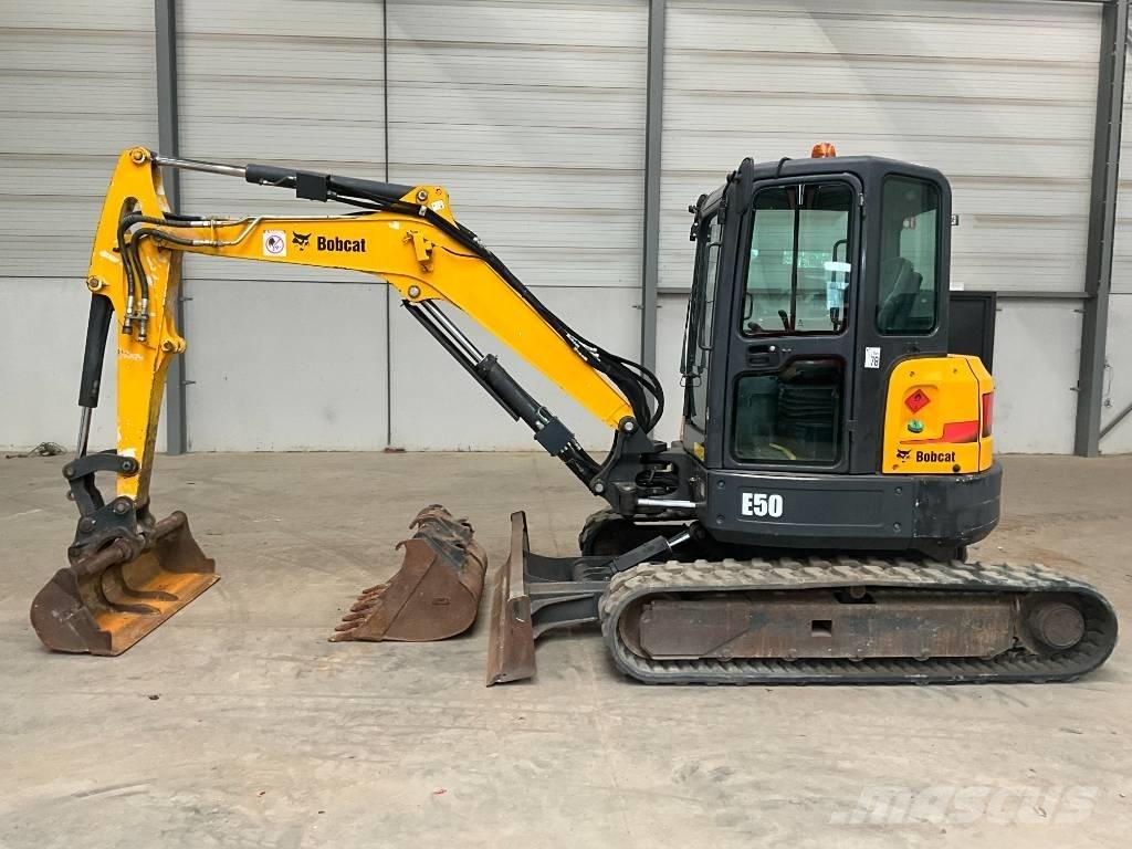 Bobcat E 50 EM Mini kotrók < 7t