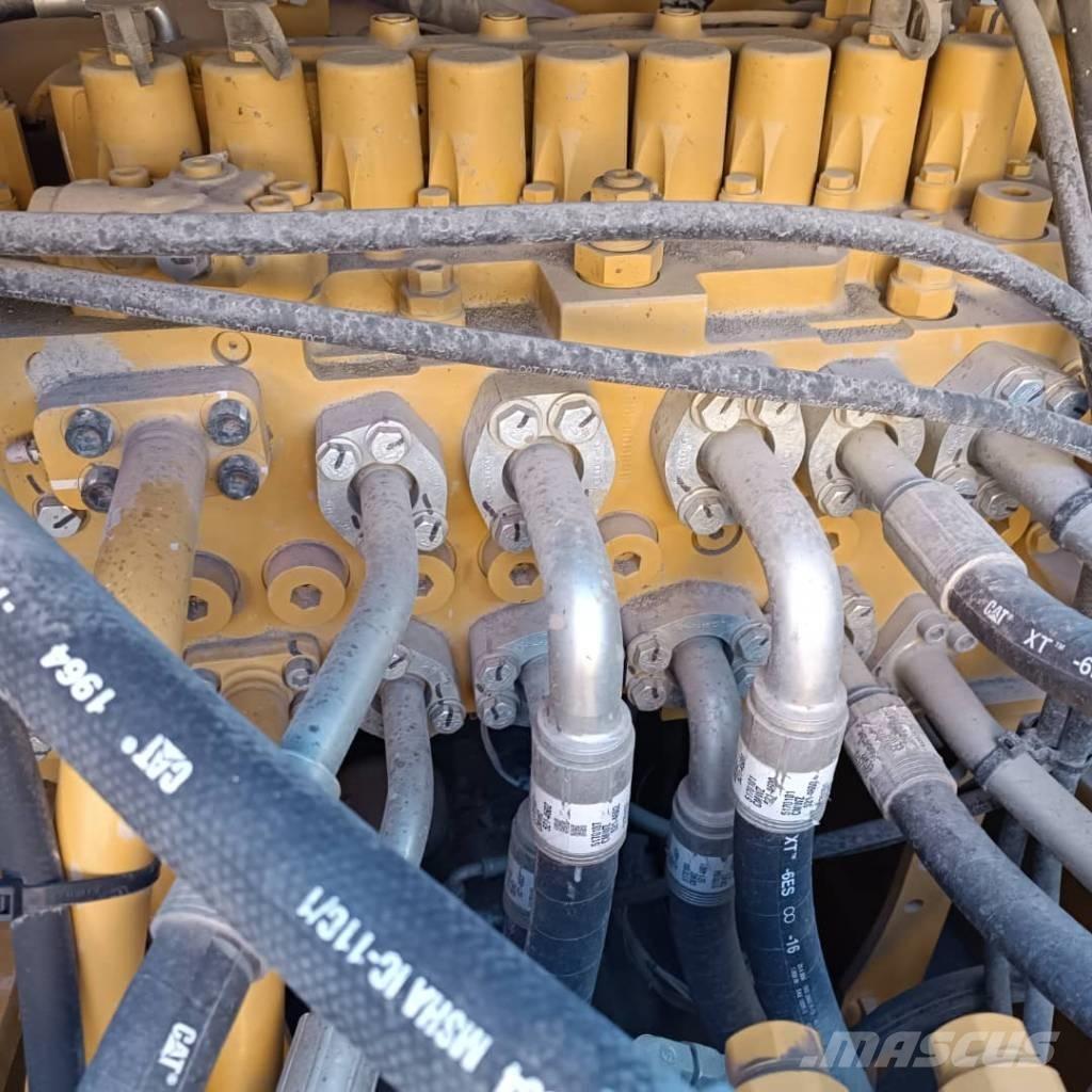 CAT 330GC Lánctalpas kotrók